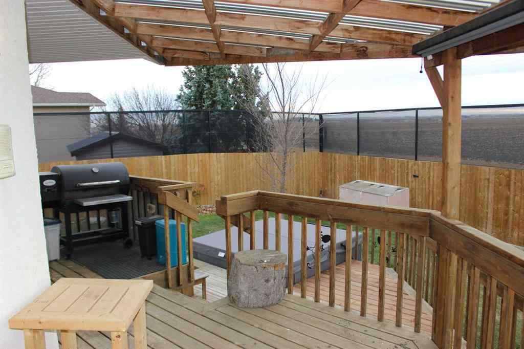 MLS® A2268501 - 636 Maple Place  in NONE Picture Butte, Residential