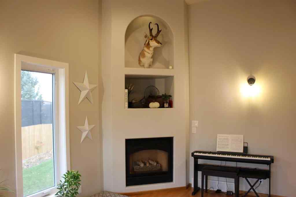MLS® A2268501 - 636 Maple Place  in NONE Picture Butte, Residential