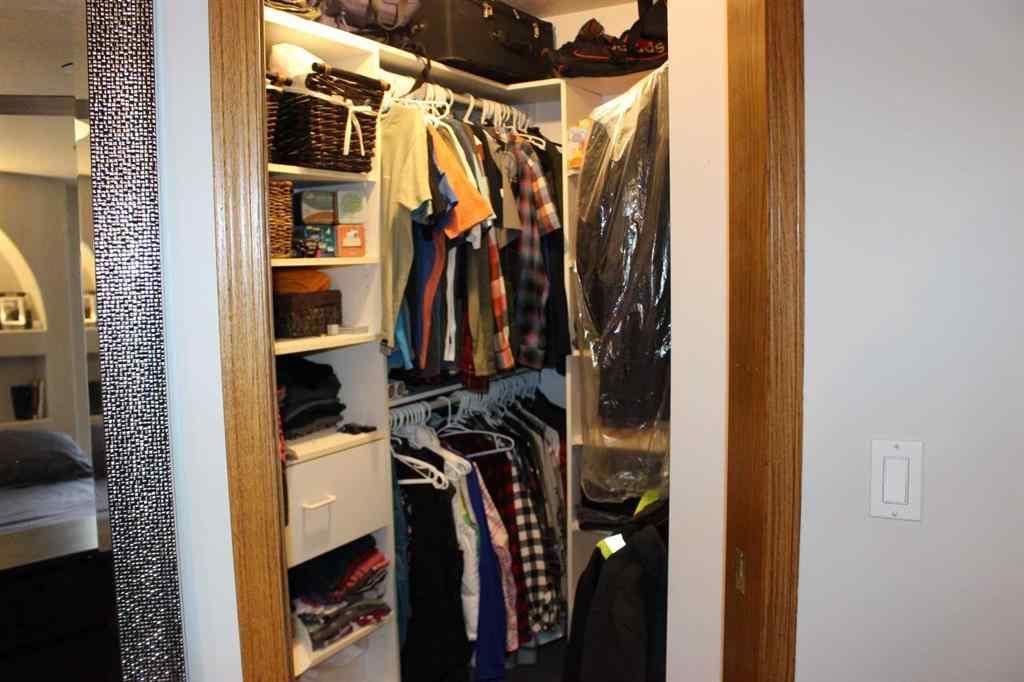 MLS® A2268501 - 636 Maple Place  in NONE Picture Butte, Residential