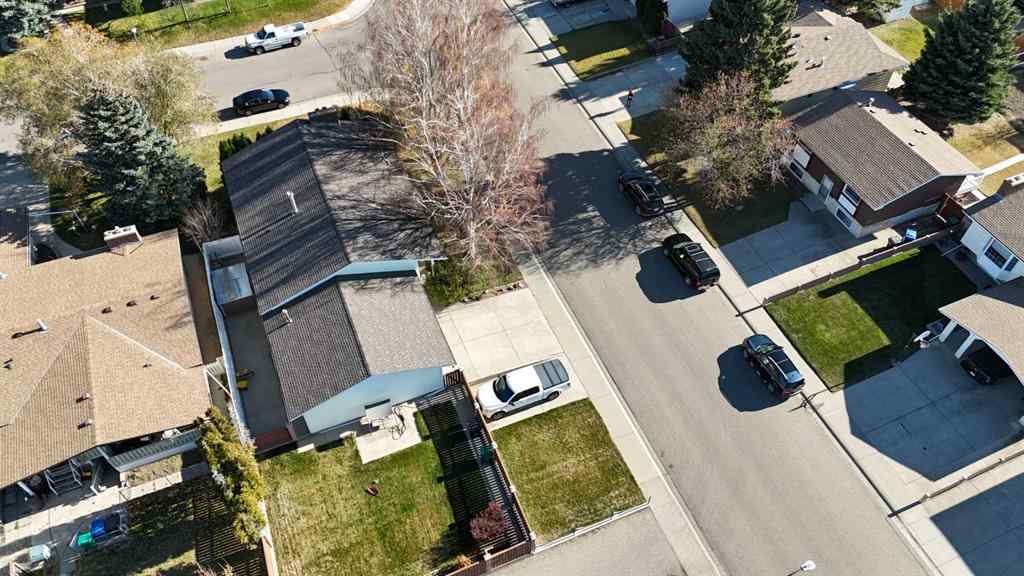 MLS® A2268503 - 1515 20 Avenue N in Winston Churchill Lethbridge, Residential