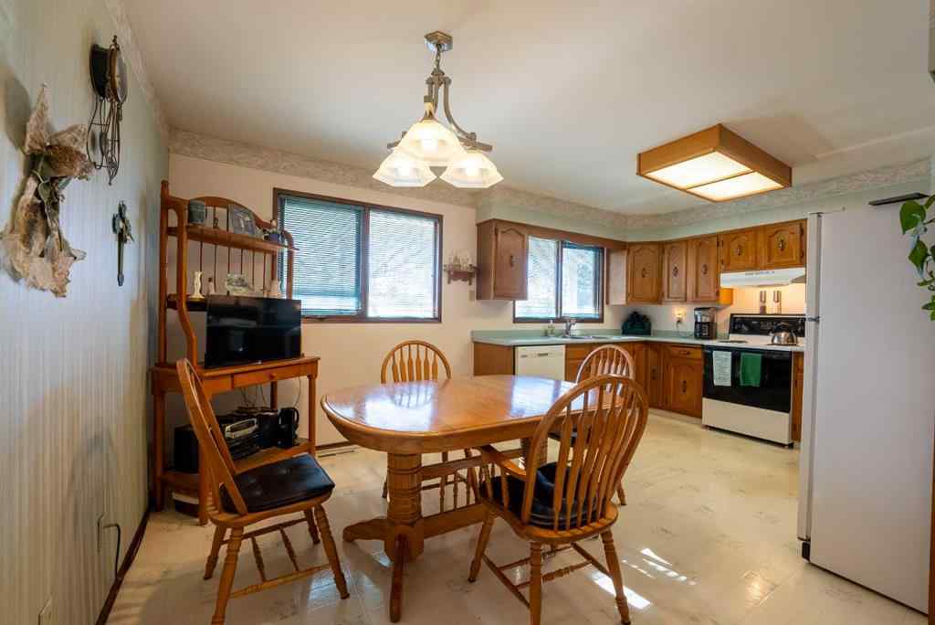 MLS® A2268503 - 1515 20 Avenue N in Winston Churchill Lethbridge, Residential