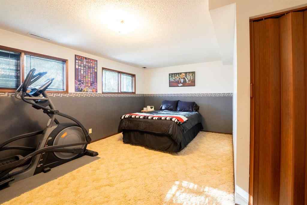 MLS® A2268503 - 1515 20 Avenue N in Winston Churchill Lethbridge, Residential