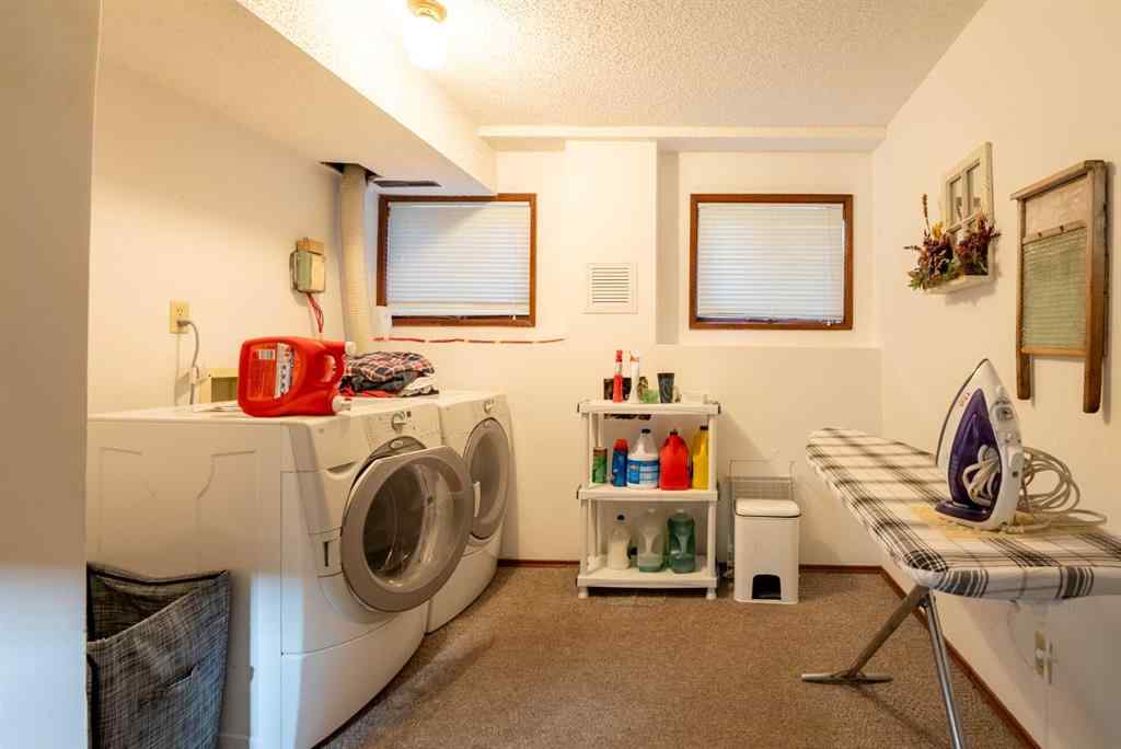 MLS® A2268503 - 1515 20 Avenue N in Winston Churchill Lethbridge, Residential