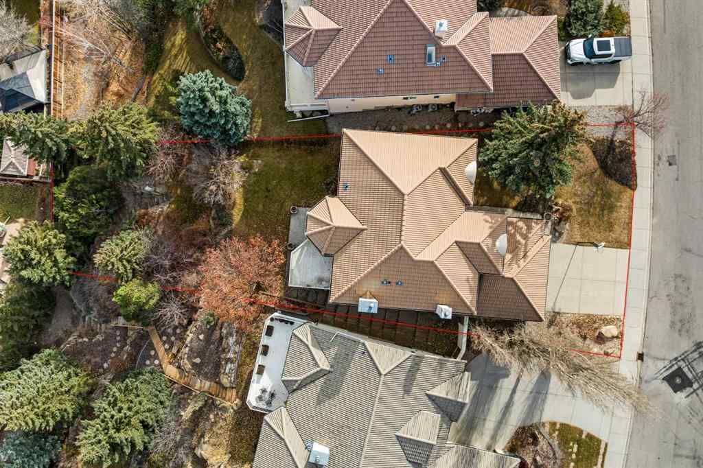 MLS® A2268510 - 201 Signature Way SW in Signal Hill Calgary, Residential