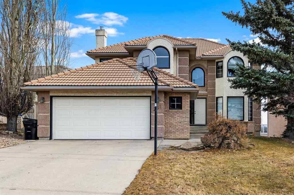 MLS® A2268510 - 201 Signature Way SW in Signal Hill Calgary, Residential