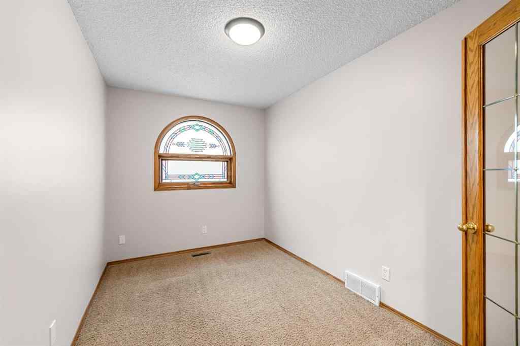 MLS® A2268510 - 201 Signature Way SW in Signal Hill Calgary, Residential