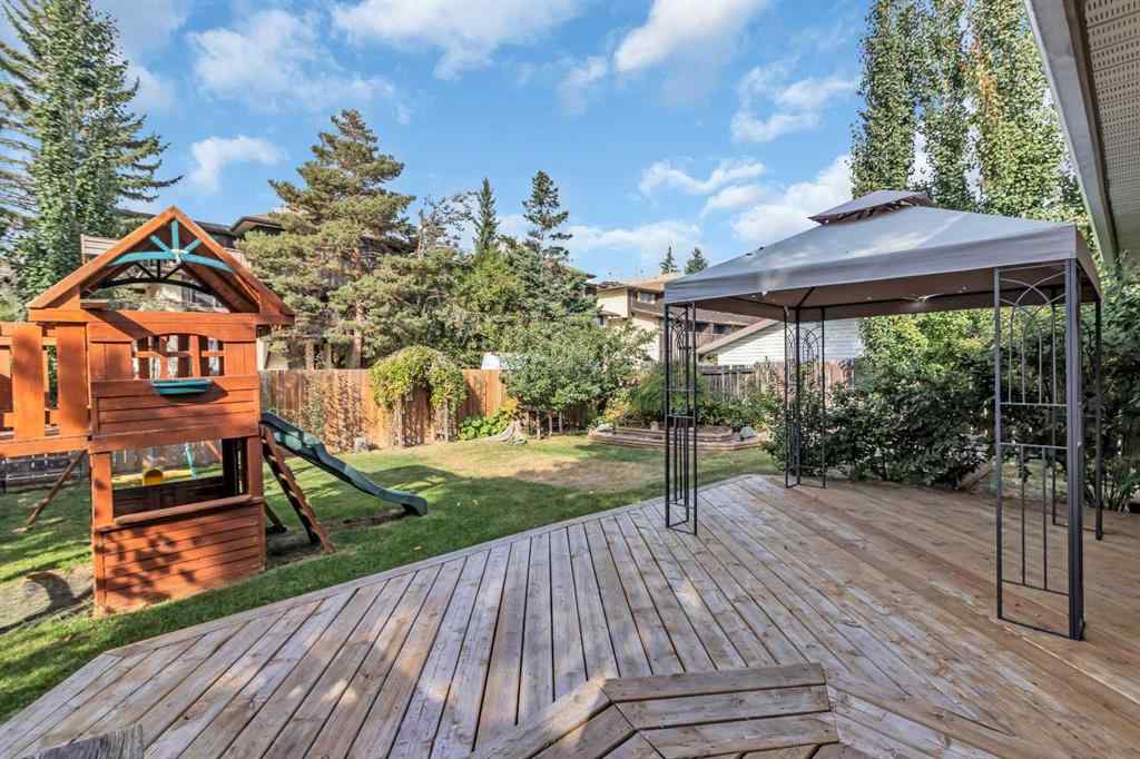 MLS® A2268511 - 968 Bracewood Rise SW in Braeside Calgary, Residential