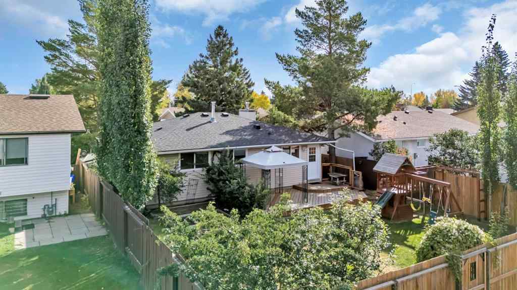 MLS® A2268511 - 968 Bracewood Rise SW in Braeside Calgary, Residential