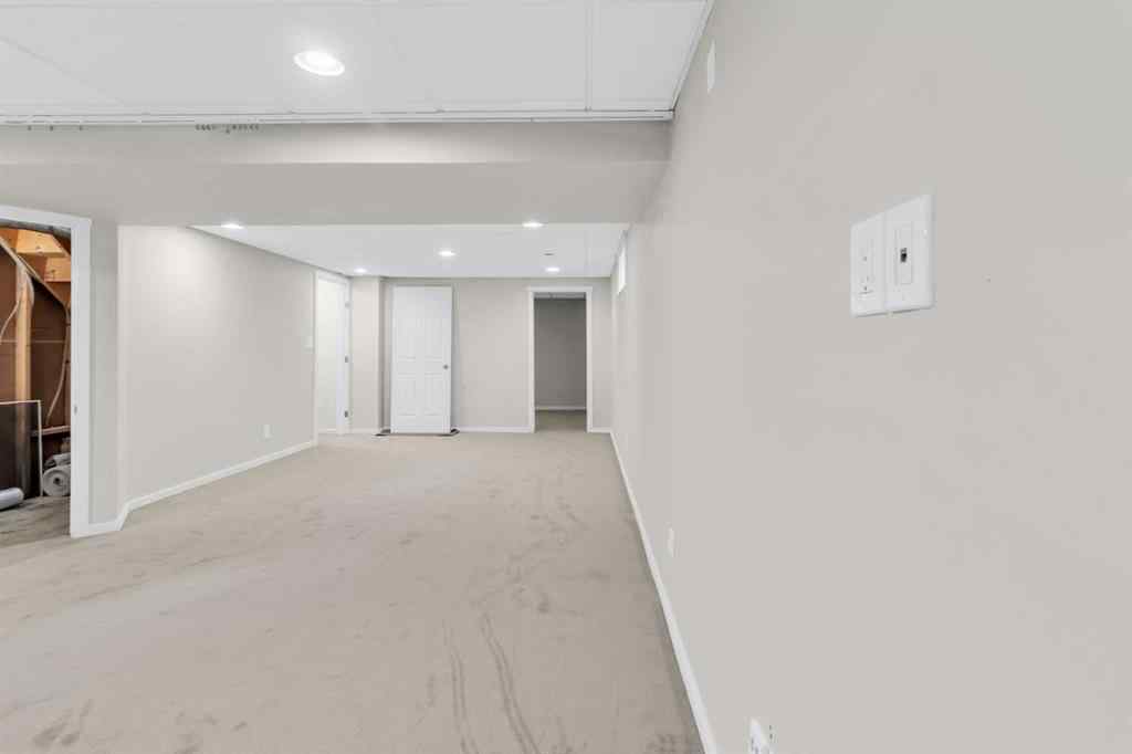 MLS® A2268511 - 968 Bracewood Rise SW in Braeside Calgary, Residential