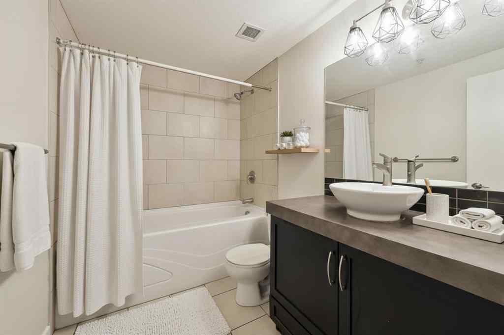 MLS® A2268513 - Unit #207 1108 15 Street SW in Sunalta Calgary, Residential
