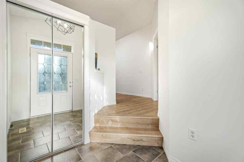 MLS&reg; # A2268521 - 139 Auburn Bay Heights SE in Auburn Bay Calgary, Residential Open Houses