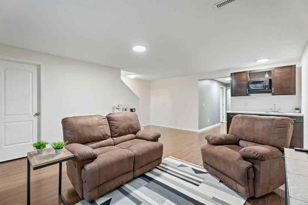 MLS&reg; # A2268521 - 139 Auburn Bay Heights SE in Auburn Bay Calgary, Residential Open Houses