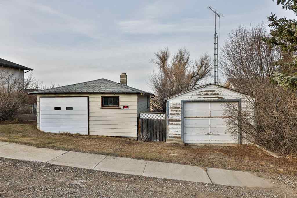 MLS® A2268530 - 217 1 Street N in NONE Lomond, Residential