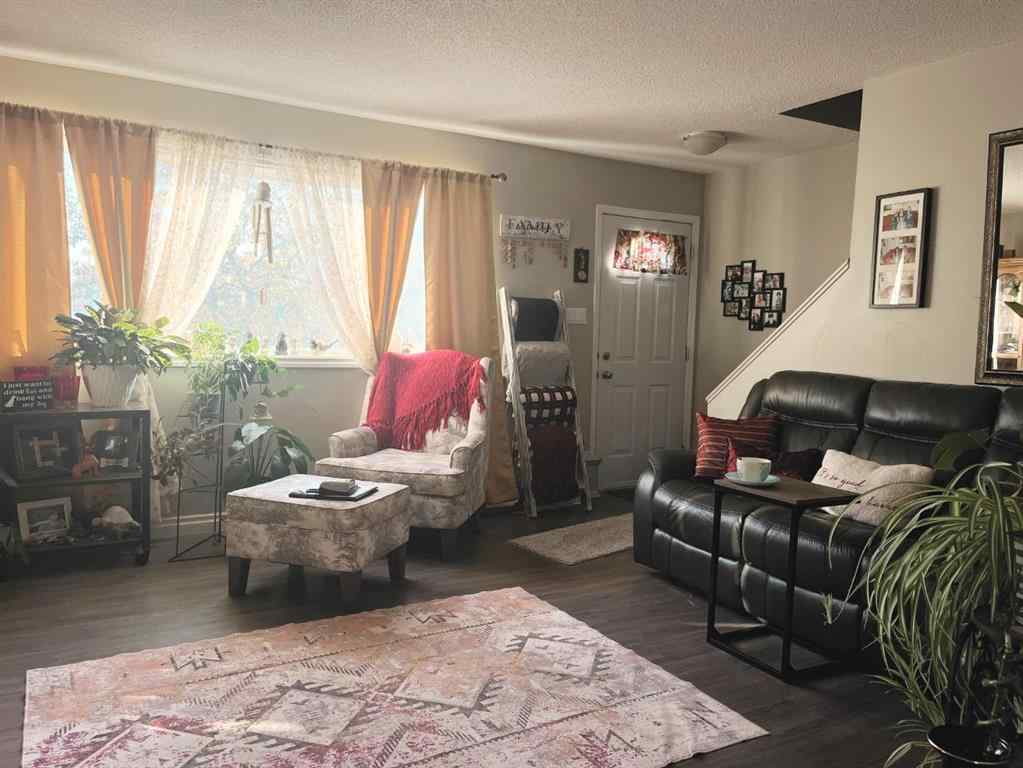 MLS® A2268531 - Unit #100 305 5 Street  in NONE Wainwright, Residential