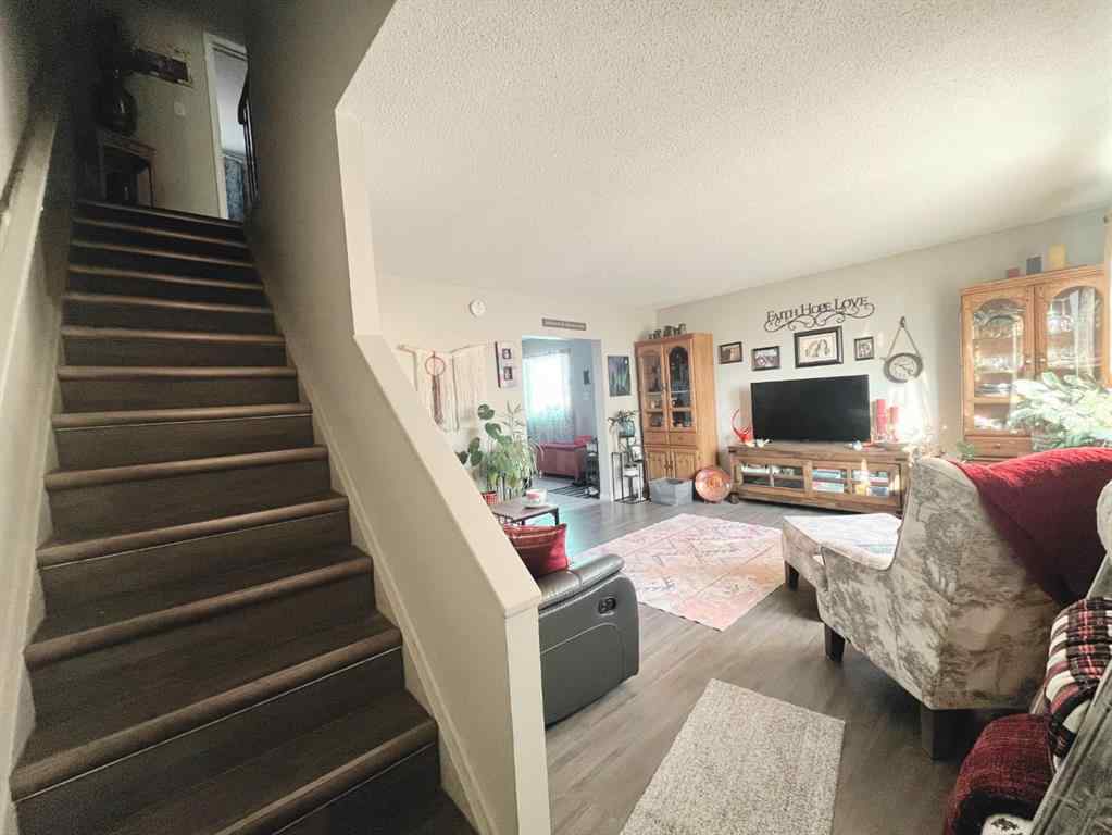MLS® A2268531 - Unit #100 305 5 Street  in NONE Wainwright, Residential