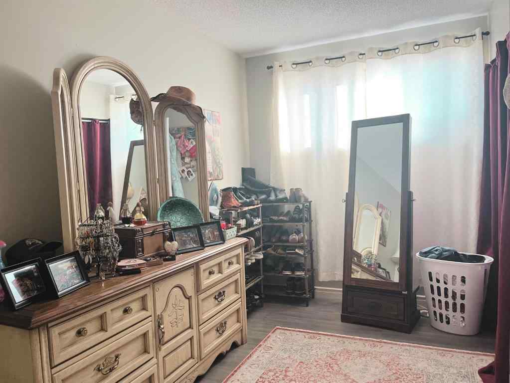 MLS® A2268531 - Unit #100 305 5 Street  in NONE Wainwright, Residential