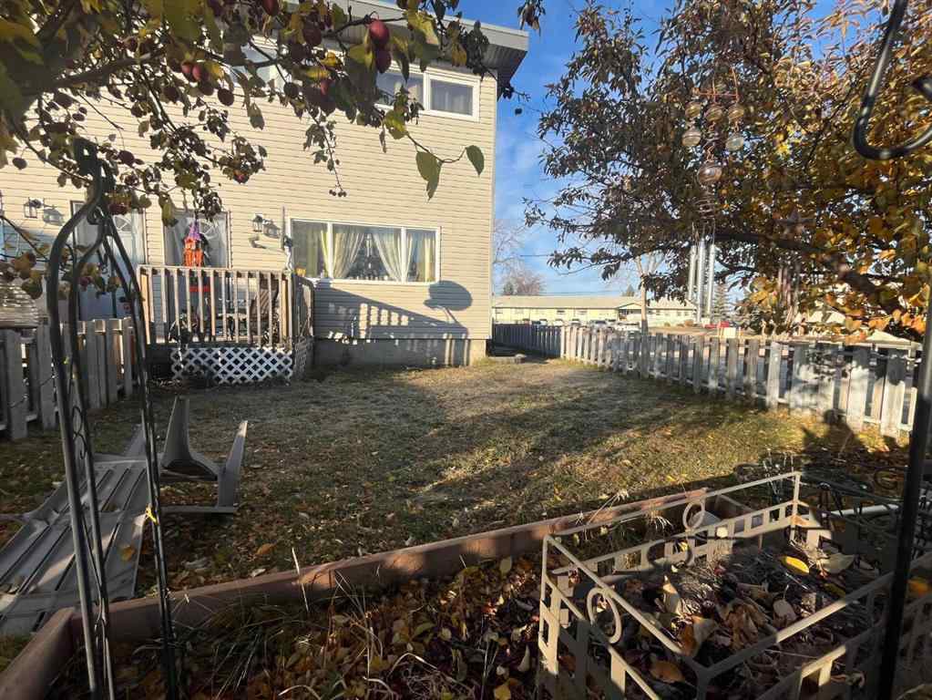MLS® A2268531 - Unit #100 305 5 Street  in NONE Wainwright, Residential