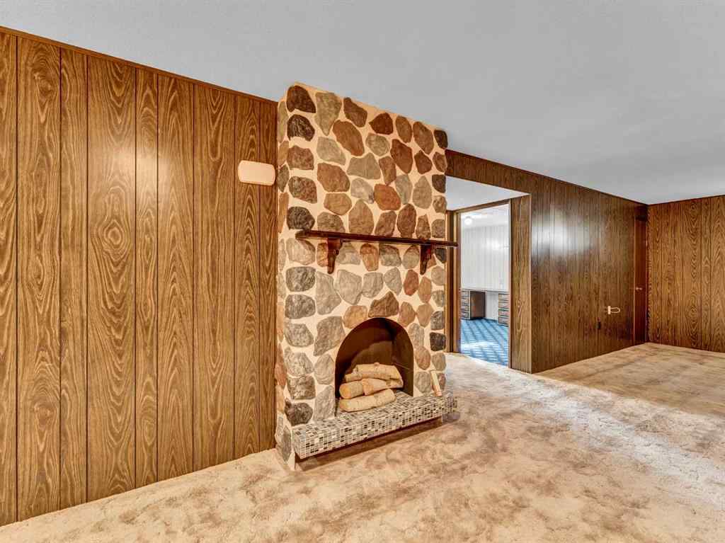 MLS® A2268535 - 267 11 Street NE in Northeast Crescent Heights Medicine Hat, Residential