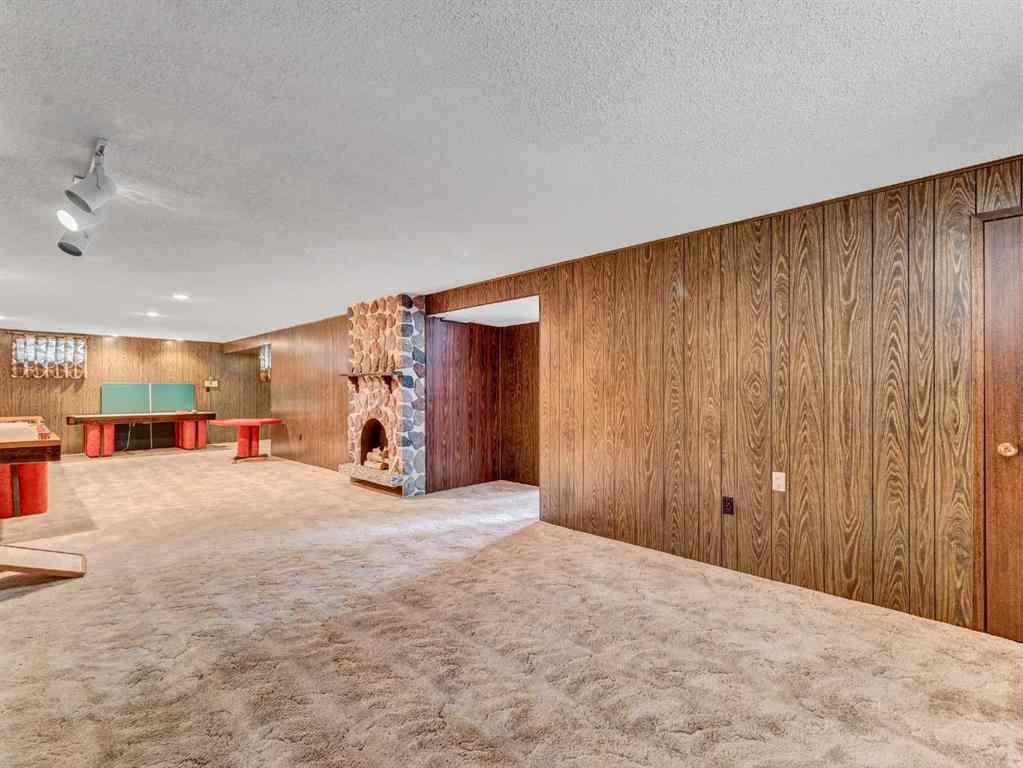 MLS® A2268535 - 267 11 Street NE in Northeast Crescent Heights Medicine Hat, Residential