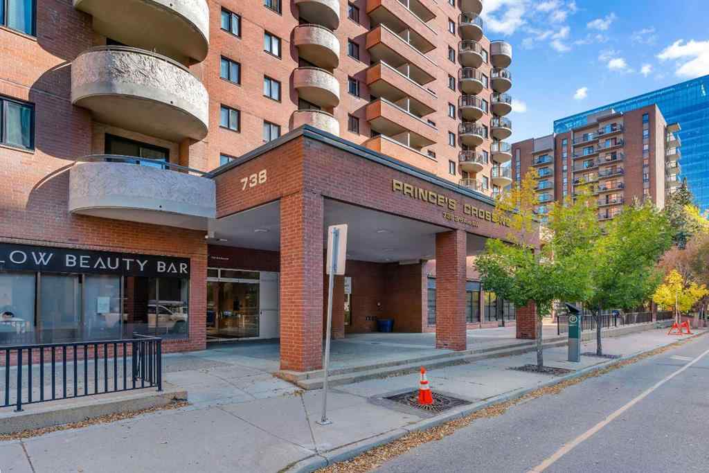 MLS® A2268538 - Unit #815 738 3 Avenue SW in Eau Claire Calgary, Residential
