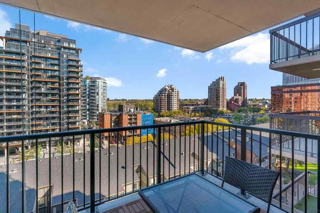 MLS® A2268538 - Unit #815 738 3 Avenue SW in Eau Claire Calgary, Residential