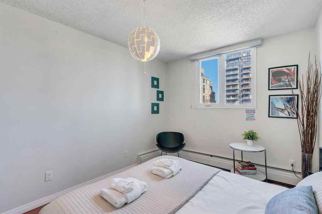 MLS® A2268538 - Unit #815 738 3 Avenue SW in Eau Claire Calgary, Residential