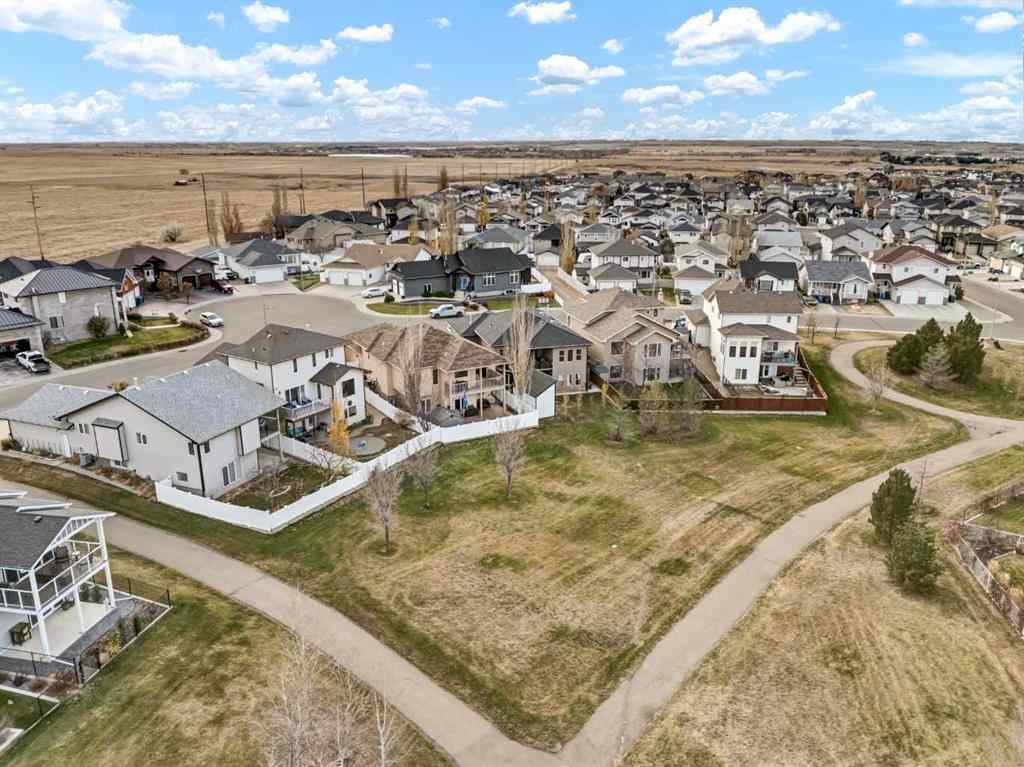 MLS® A2268540 - 264 Sierra Road SW in SW Southridge Medicine Hat, Residential