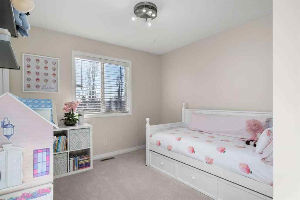 MLS® A2268548 - 232 Oakmere Place  in Westmere Chestermere, Residential