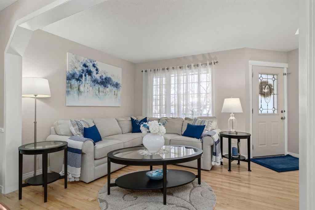 MLS® A2268548 - 232 Oakmere Place  in Westmere Chestermere, Residential