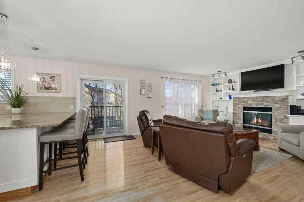 MLS® A2268548 - 232 Oakmere Place  in Westmere Chestermere, Residential