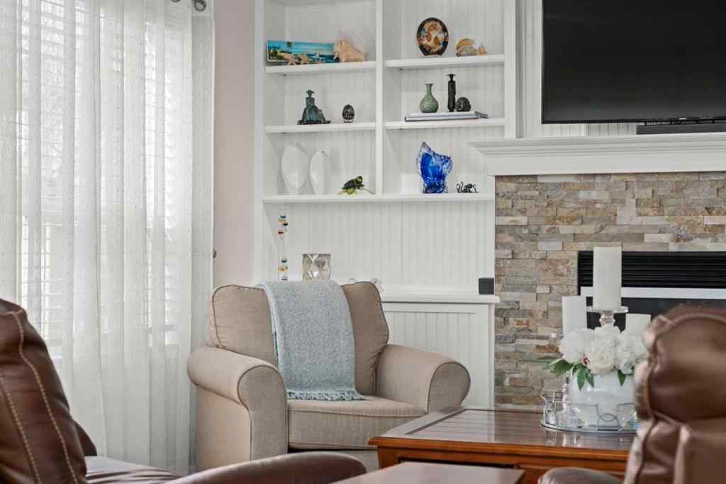 MLS® A2268548 - 232 Oakmere Place  in Westmere Chestermere, Residential