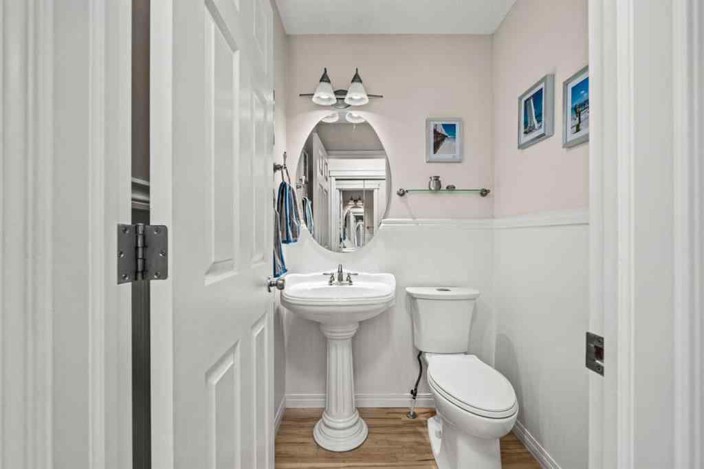 MLS® A2268548 - 232 Oakmere Place  in Westmere Chestermere, Residential