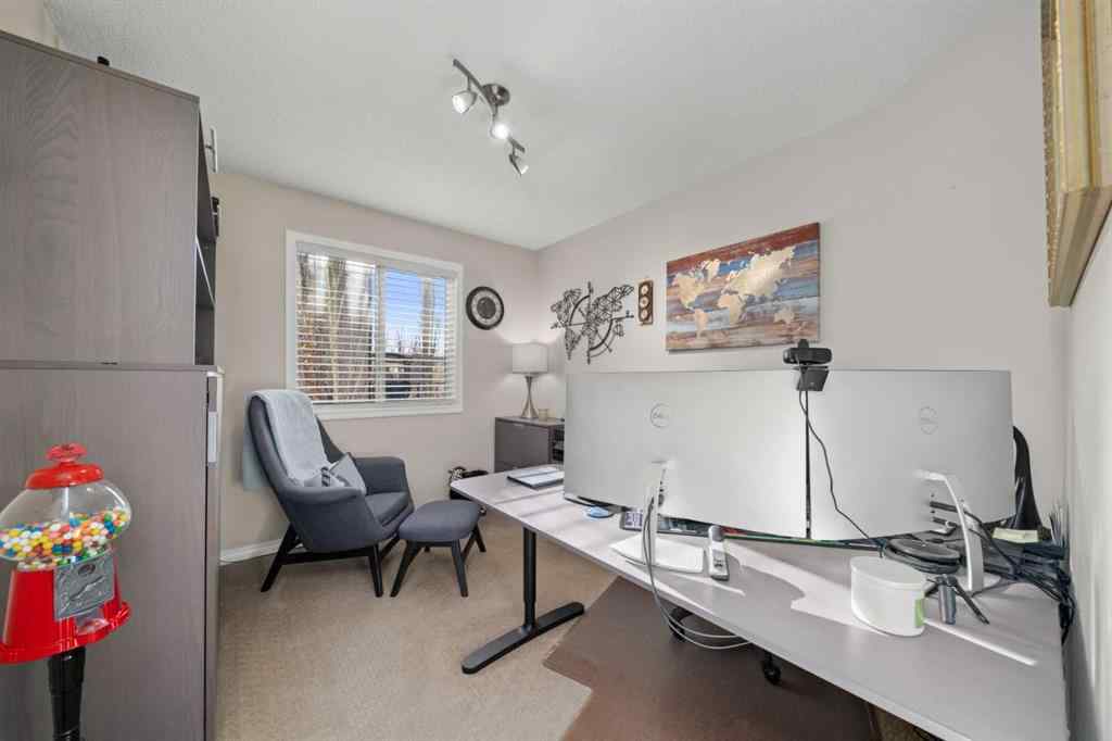 MLS® A2268548 - 232 Oakmere Place  in Westmere Chestermere, Residential