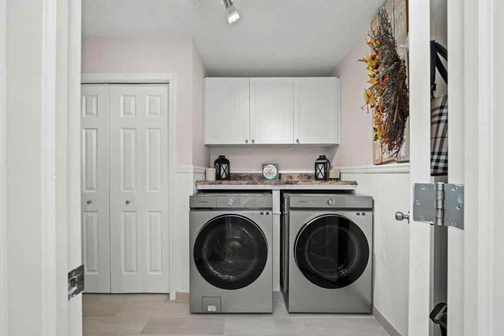 MLS® A2268548 - 232 Oakmere Place  in Westmere Chestermere, Residential