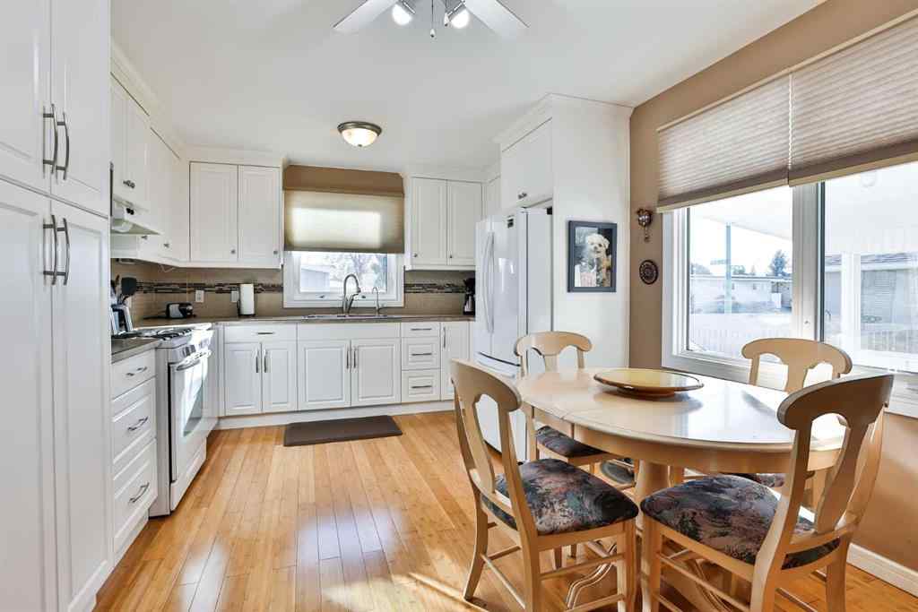 MLS® A2268551 - 1517 14 Avenue N in Winston Churchill Lethbridge, Residential