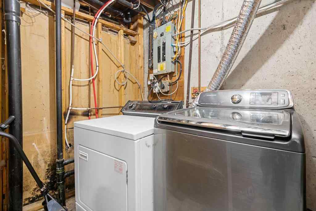 MLS® A2268555 - 255 Rundleridge Drive NE in Rundle Calgary, Residential