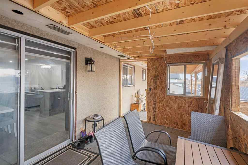 MLS® A2268555 - 255 Rundleridge Drive NE in Rundle Calgary, Residential