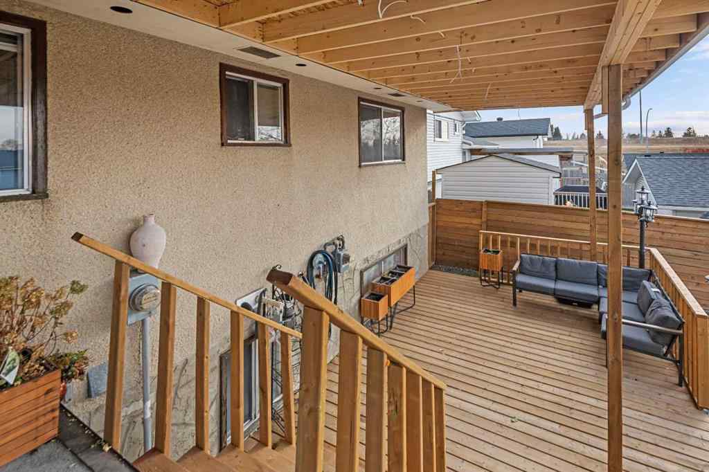 MLS® A2268555 - 255 Rundleridge Drive NE in Rundle Calgary, Residential