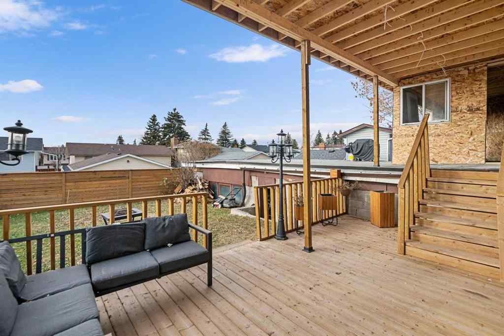 MLS® A2268555 - 255 Rundleridge Drive NE in Rundle Calgary, Residential