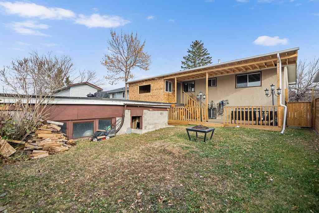 MLS® A2268555 - 255 Rundleridge Drive NE in Rundle Calgary, Residential