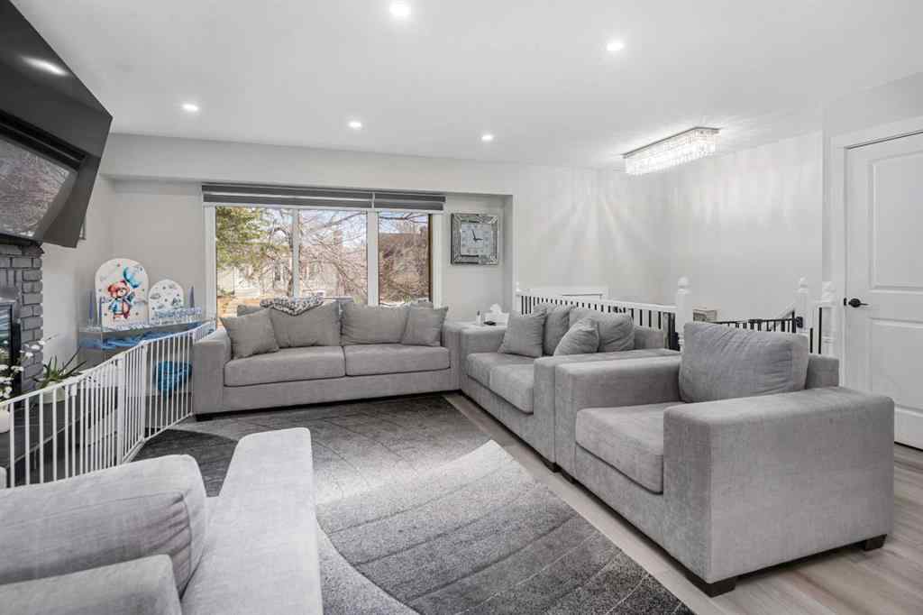 MLS® A2268555 - 255 Rundleridge Drive NE in Rundle Calgary, Residential