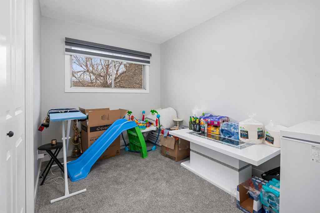 MLS® A2268555 - 255 Rundleridge Drive NE in Rundle Calgary, Residential