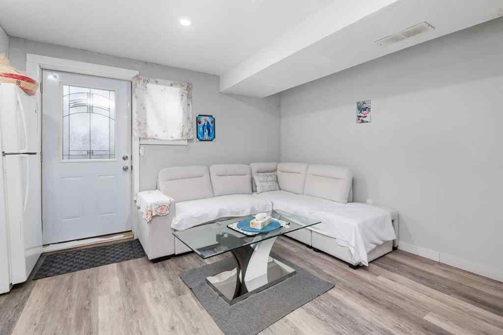 MLS® A2268555 - 255 Rundleridge Drive NE in Rundle Calgary, Residential