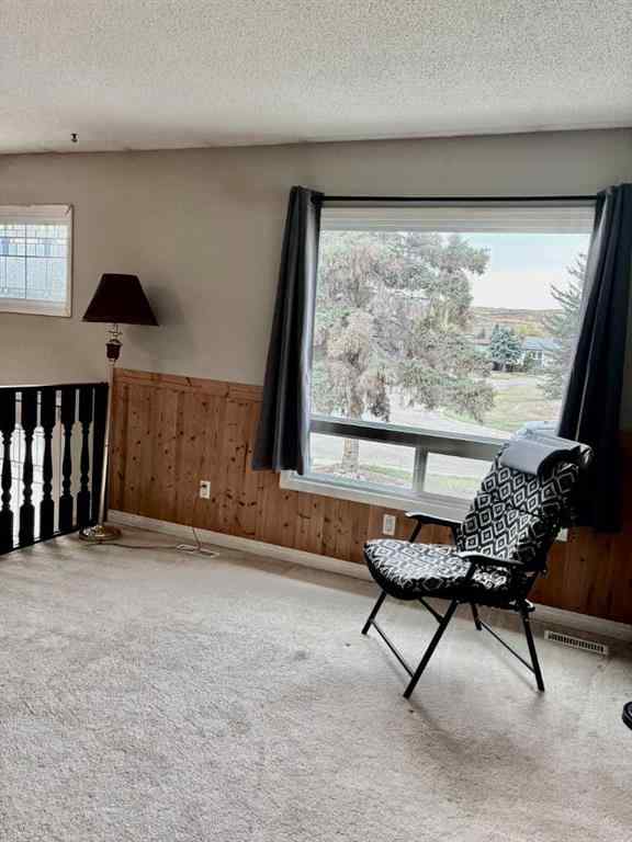 MLS® A2268556 - 7421 98B Street  in North End Peace River, Residential