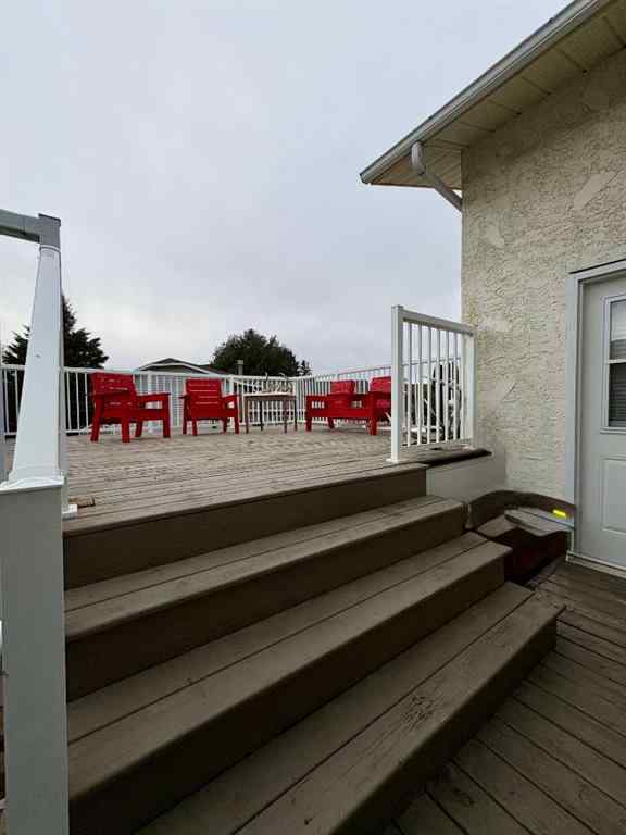 MLS® A2268556 - 7421 98B Street  in North End Peace River, Residential