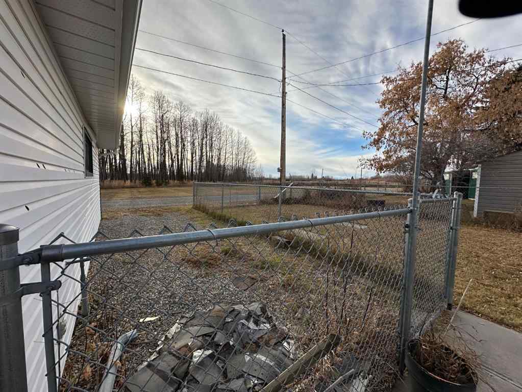 MLS® A2268560 - 216 5 Street NW in NONE Sundre, Residential