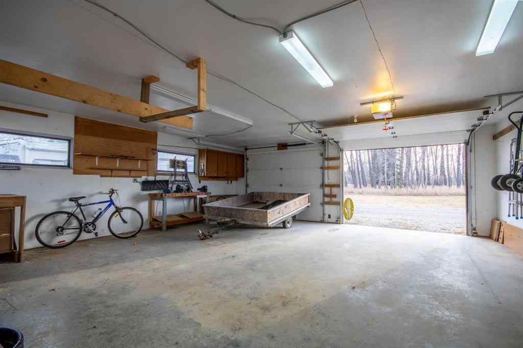 MLS® A2268560 - 216 5 Street NW in NONE Sundre, Residential