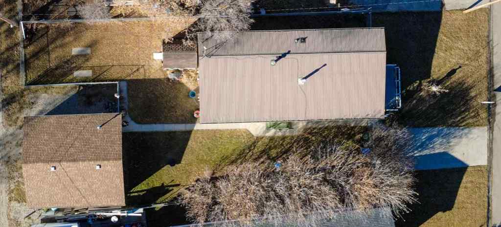 MLS® A2268560 - 216 5 Street NW in NONE Sundre, Residential