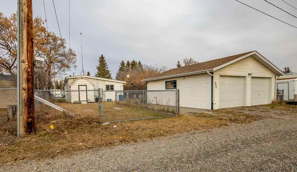 MLS® A2268560 - 216 5 Street NW in NONE Sundre, Residential