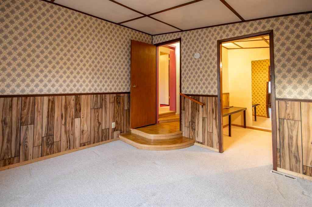 MLS® A2268560 - 216 5 Street NW in NONE Sundre, Residential